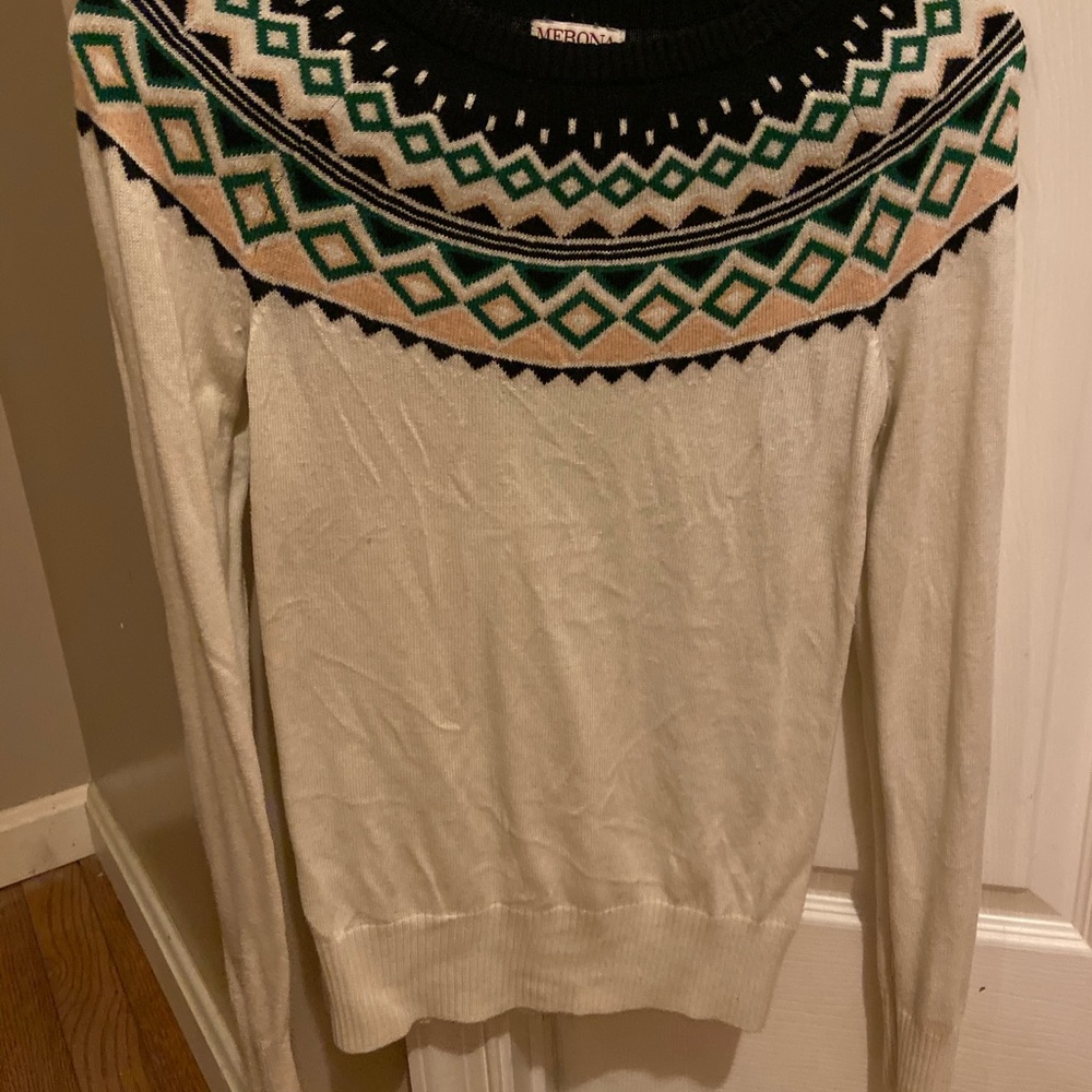 Juniors small holiday sweater